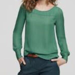 Elegant Green Women's Top